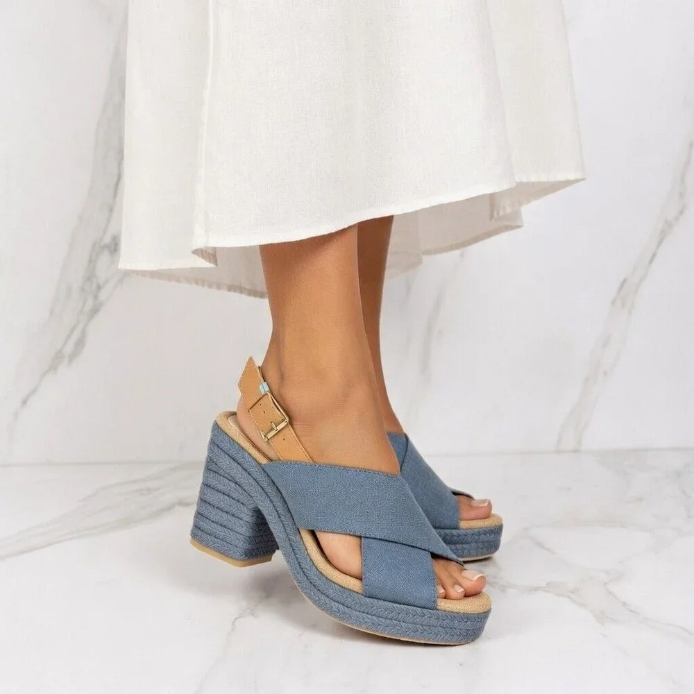 TOMS Women's Denim Blue Raffia Wedge Sandals, Size 6.5